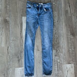 Zara jeans